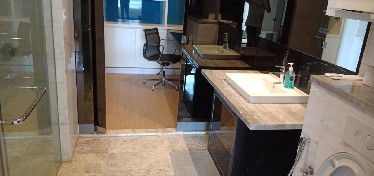 The Platinum Klcc Suites By Whitfield กัวลาลัมเปอร์ ภายนอก รูปภาพ